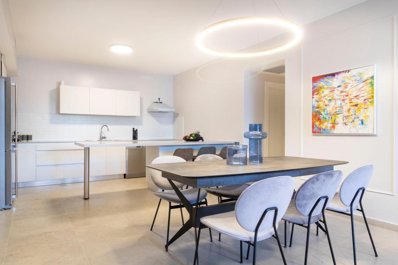 The Haneviim Suites - Isrentals Jerusalem Eksteriør billede